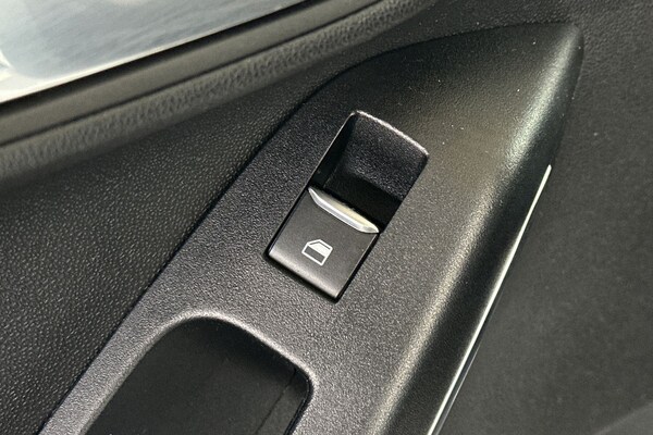 Used Ford Fiesta 2018 for sale - 76120419: Photo 18