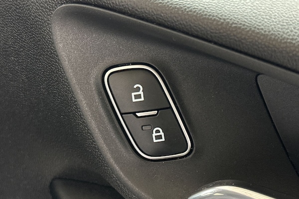 Used Ford Fiesta 2018 for sale - 76120419: Photo 21
