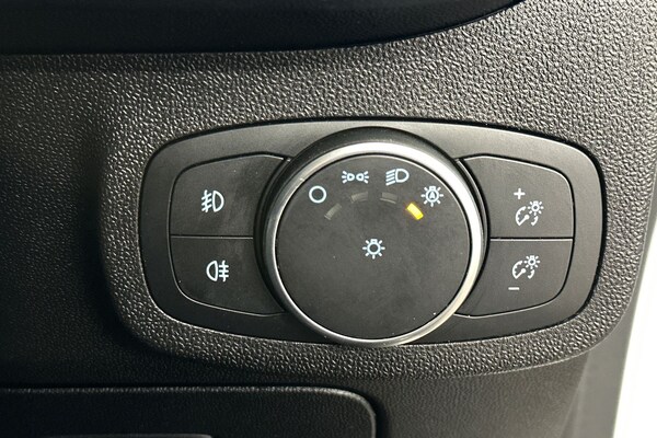 Used Ford Fiesta 2018 for sale - 76120419: Photo 23