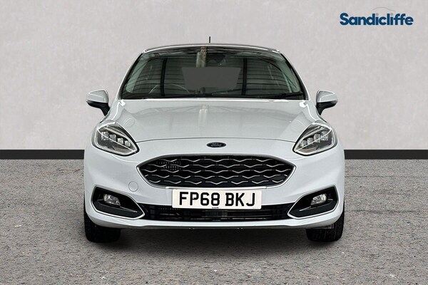 Used Ford Fiesta 2018 for sale - 76120419: Photo 2