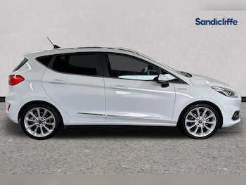 Used Ford Fiesta 2018 for sale - 76120419: Photo 3