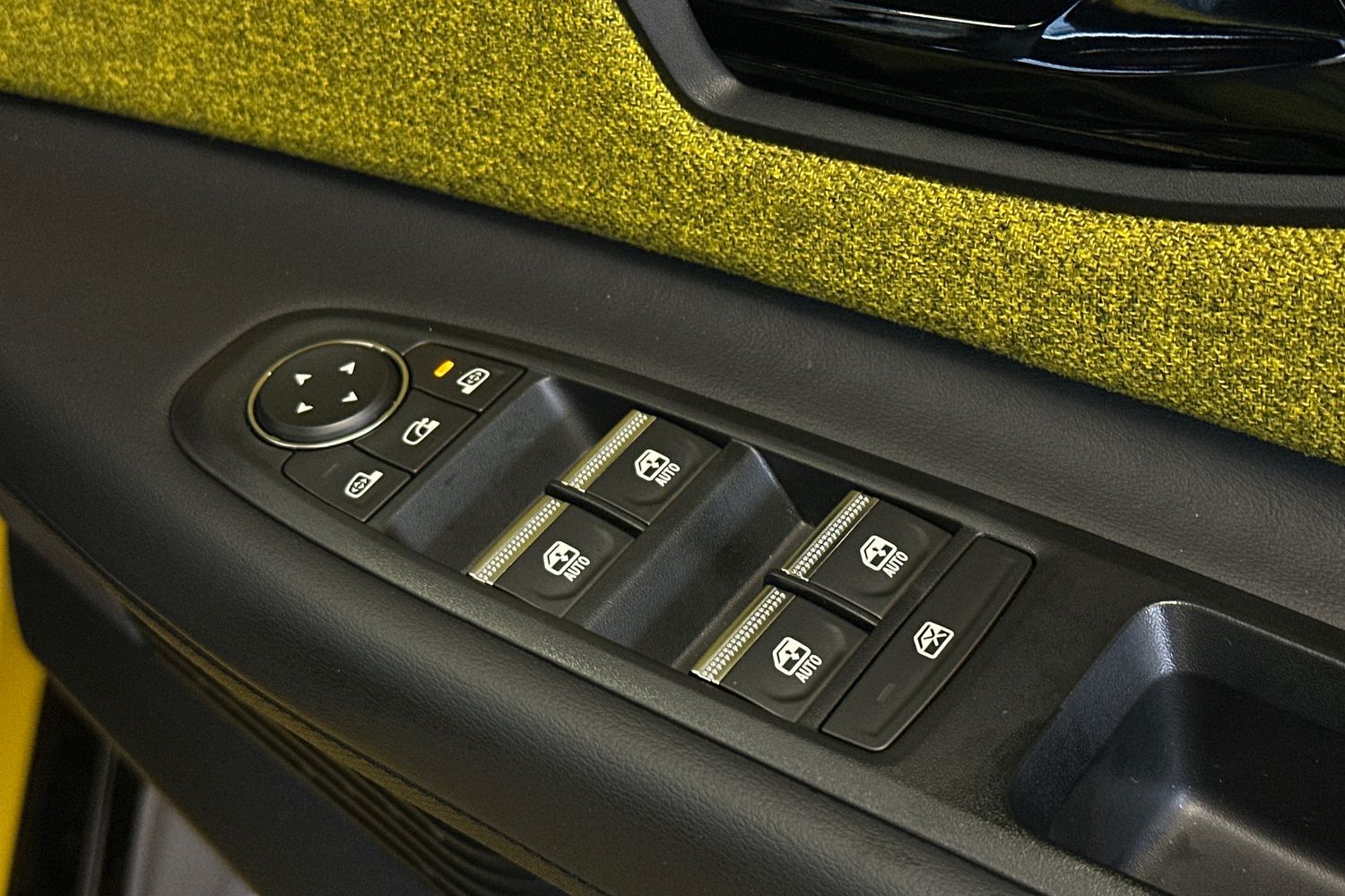 Used Renault 5 2025 for sale - 78079350: Photo 22