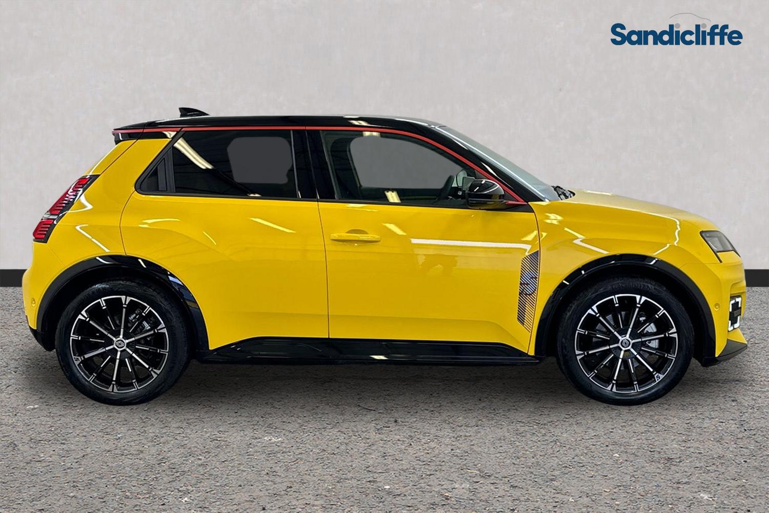 Used Renault 5 2025 for sale - 78079350: Photo 3