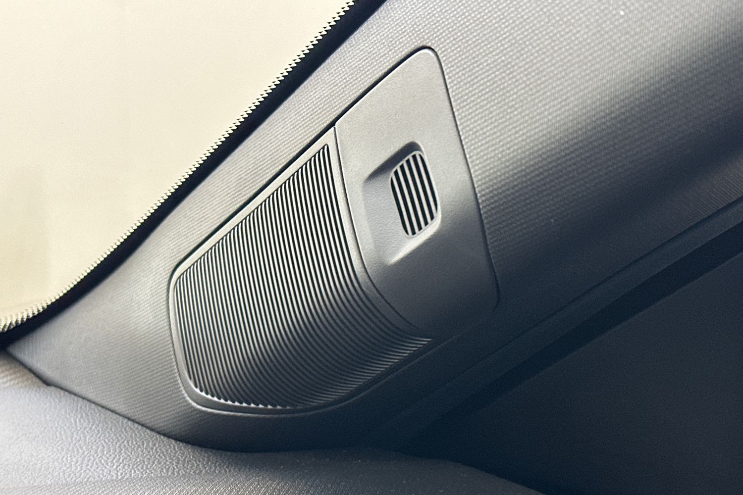 Used Renault 5 2025 for sale - 78079350: Photo 42