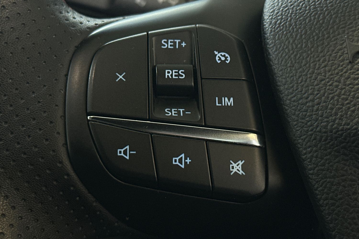 Used Ford Kuga 2022 for sale - 76863703: Photo 24