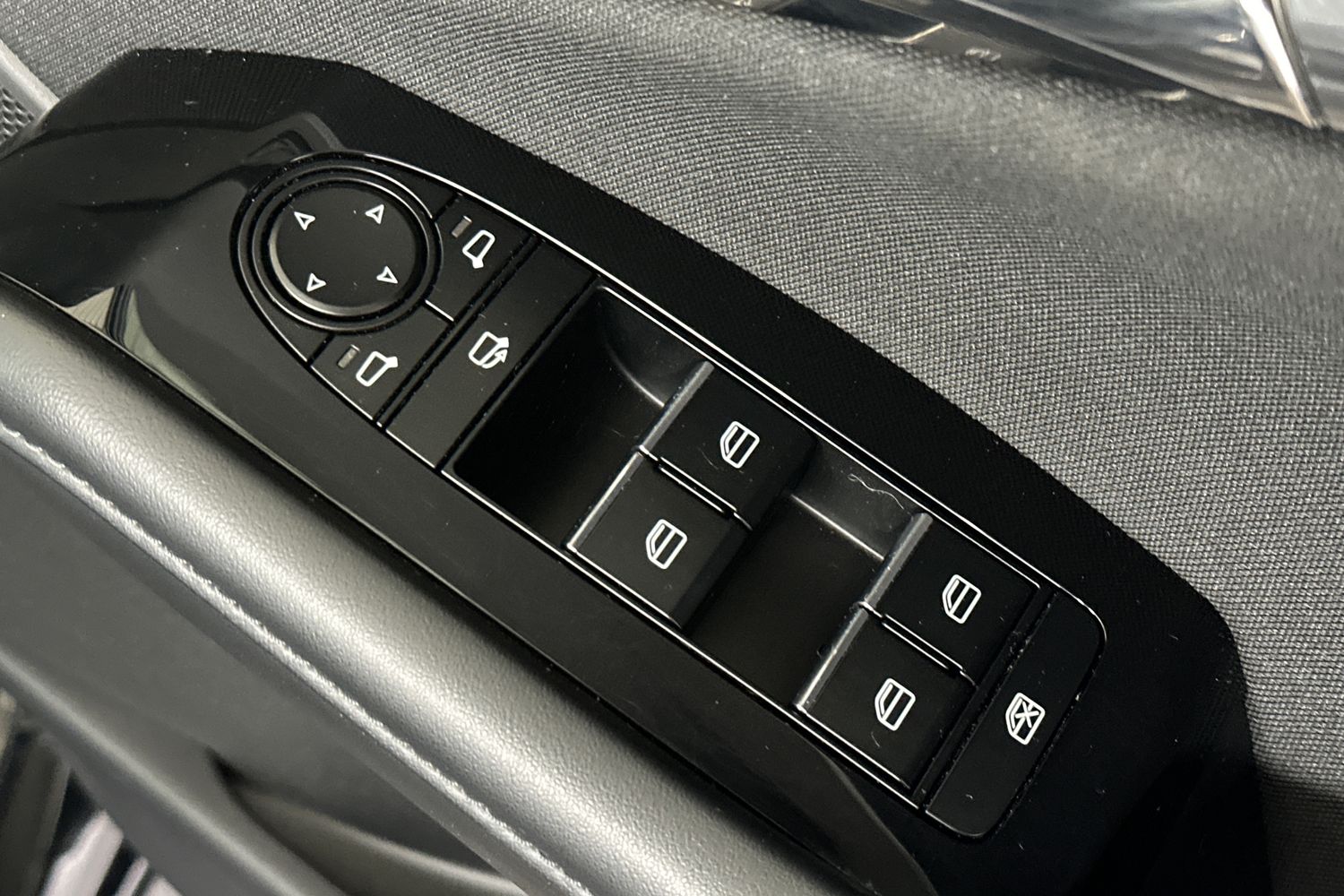 Used Mazda CX-30 2022 for sale - 76300690: Photo 23