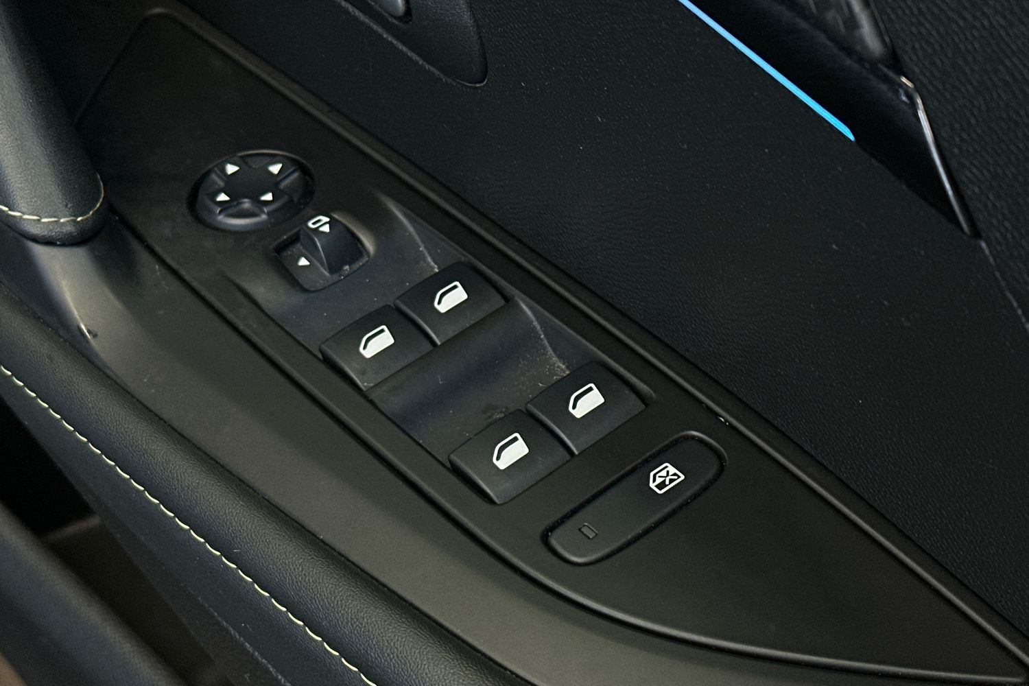 Used Peugeot 208 2021 for sale - 77404429: Photo 23