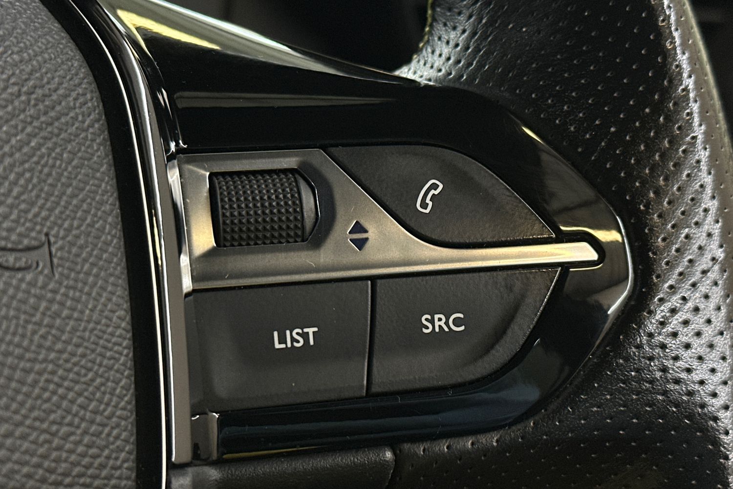 Used Peugeot 208 2021 for sale - 77404429: Photo 25