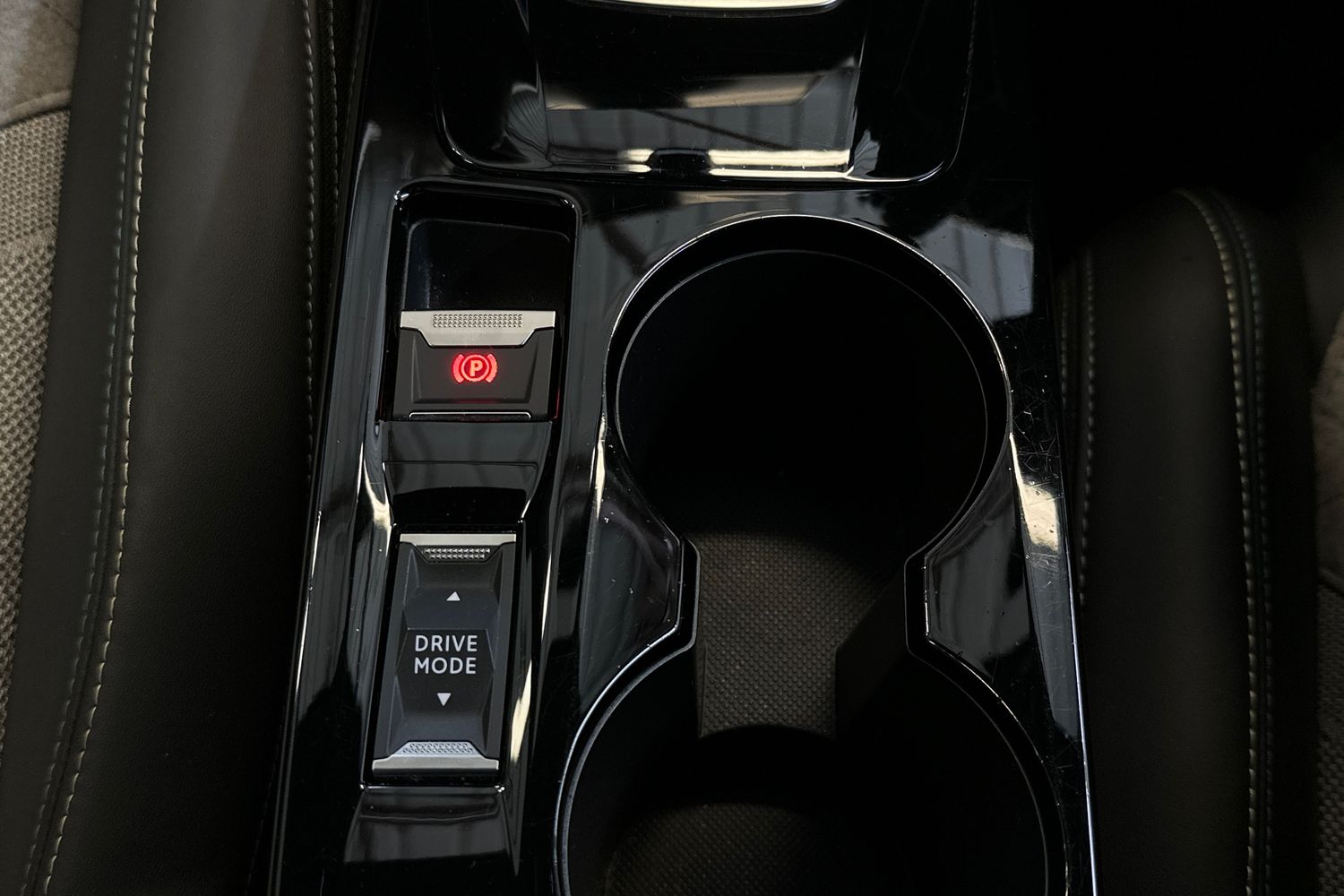 Used Peugeot 208 2021 for sale - 77404429: Photo 42