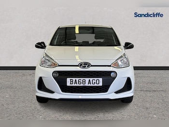Used Hyundai i10 2019 for sale - 79430493: Photo