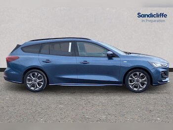 Used Ford Focus 2023 for sale - 78229736: Photo