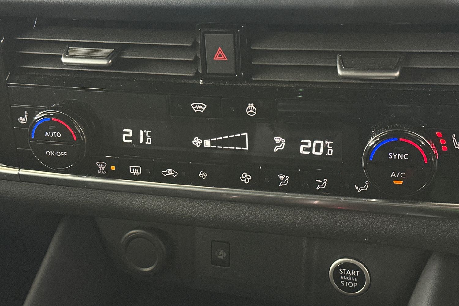 Used Nissan Qashqai 2021 for sale - 76413200: Photo 34