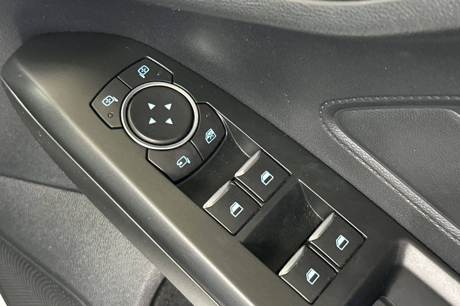 Used Ford Focus 2020 for sale - 76320621: Photo 22