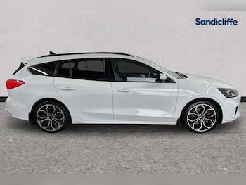 Used Ford Focus 2020 for sale - 76320621: Photo