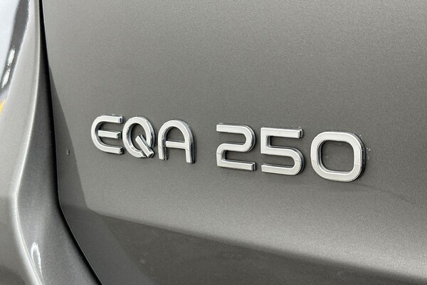 Used Mercedes-Benz EQA 2021 for sale - 76144132: Photo 21