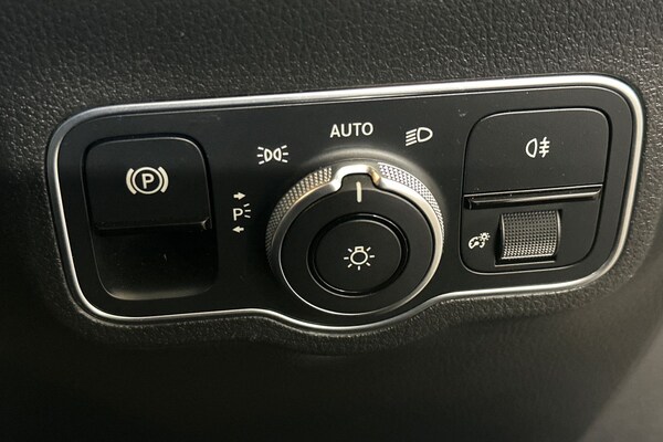 Used Mercedes-Benz EQA 2021 for sale - 76144132: Photo 26