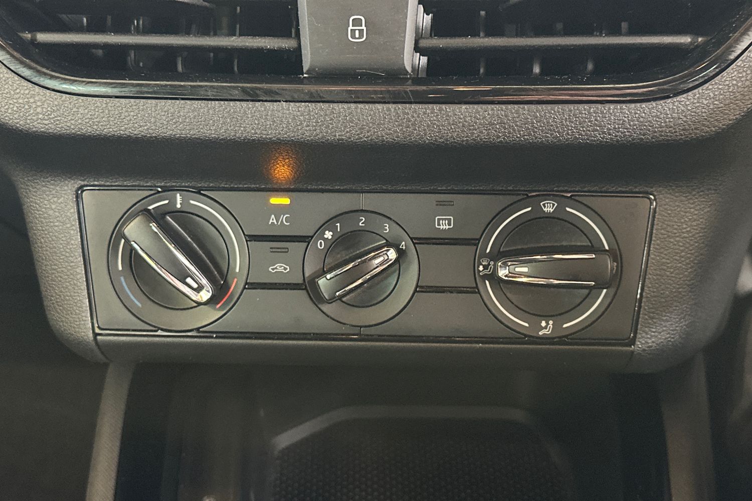 Used Skoda Kamiq 2023 for sale - 77521869: Photo 33