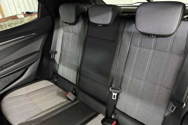 Used Renault Megane E Tech 2023 for sale - 76257963: Photo 15