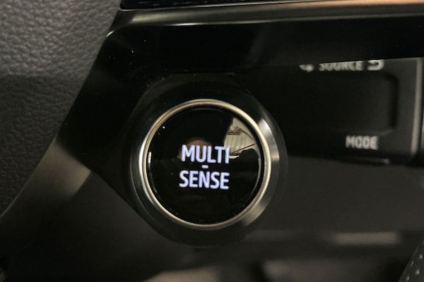 Used Renault Megane E Tech 2023 for sale - 76257963: Photo 26