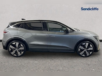 Used Renault Megane E Tech 2023 for sale - 76257963: Photo 3