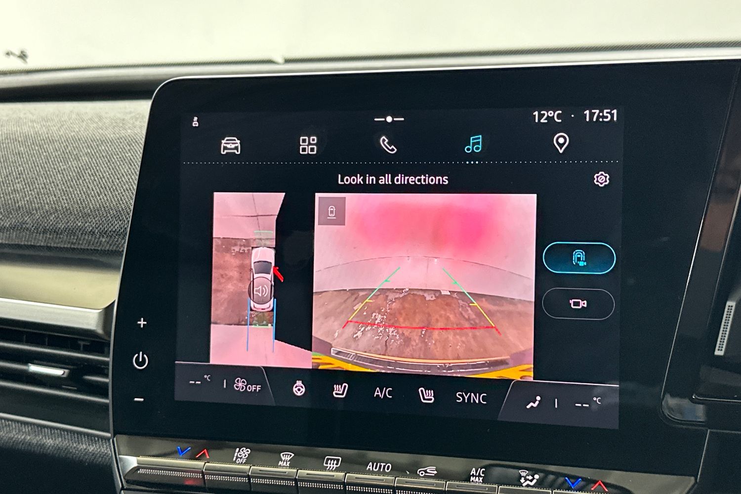 Used Renault Megane E Tech 2023 for sale - 76257963: Photo 40