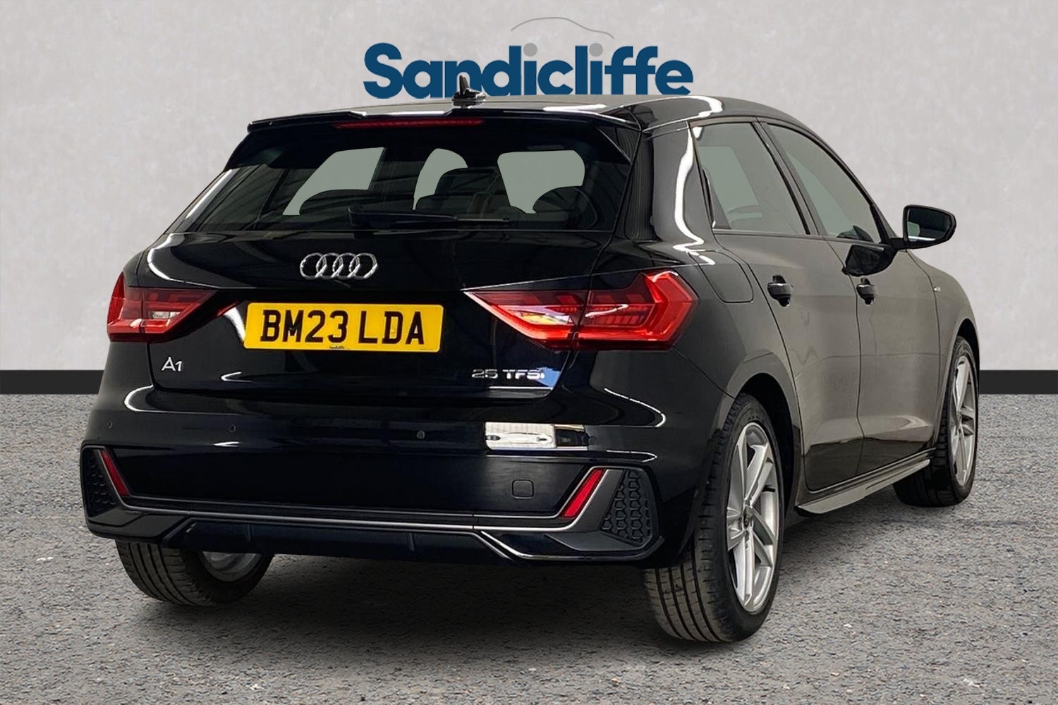 Used Audi A1 2023 for sale - 76353560: Photo 4