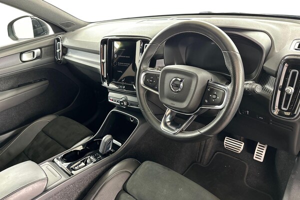Used Volvo XC40 2020 for sale - 76037127: Photo 11