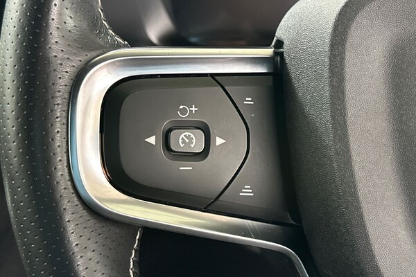 Used Volvo XC40 2020 for sale - 76037127: Photo 27
