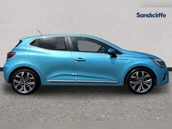 Used Renault Clio 2021 for sale - 79198607: Photo