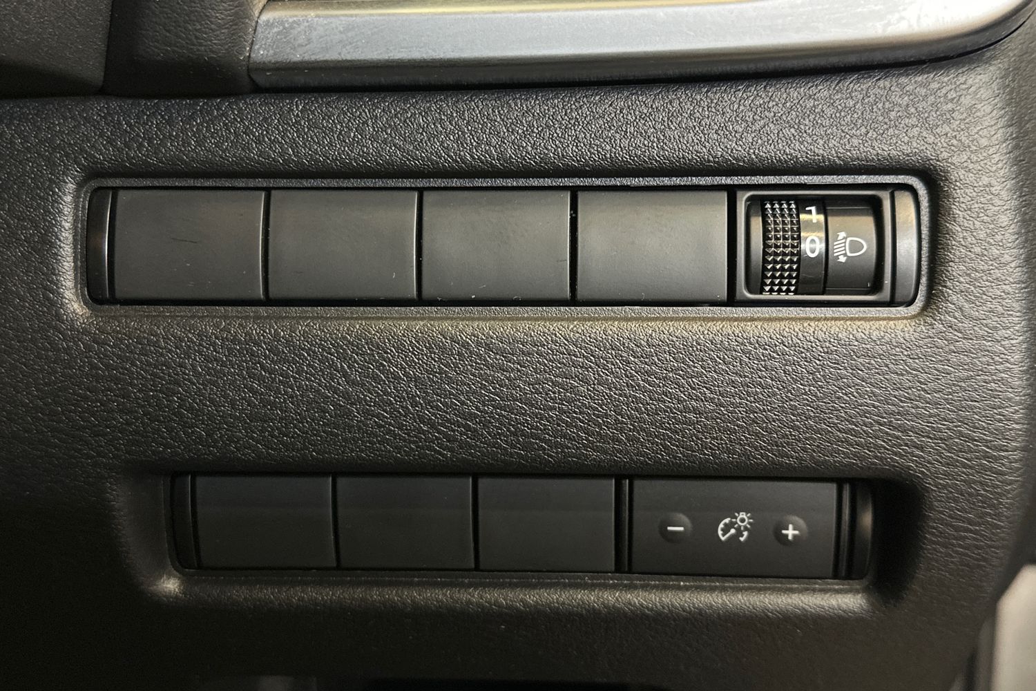 Used Nissan X-Trail 2025 for sale - 76859800: Photo 21