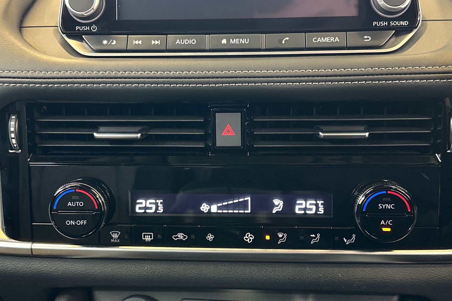 Used Nissan X-Trail 2025 for sale - 76859800: Photo 31