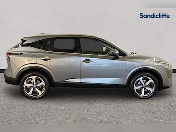 Used Nissan Qashqai 2022 for sale - 76082808: Photo