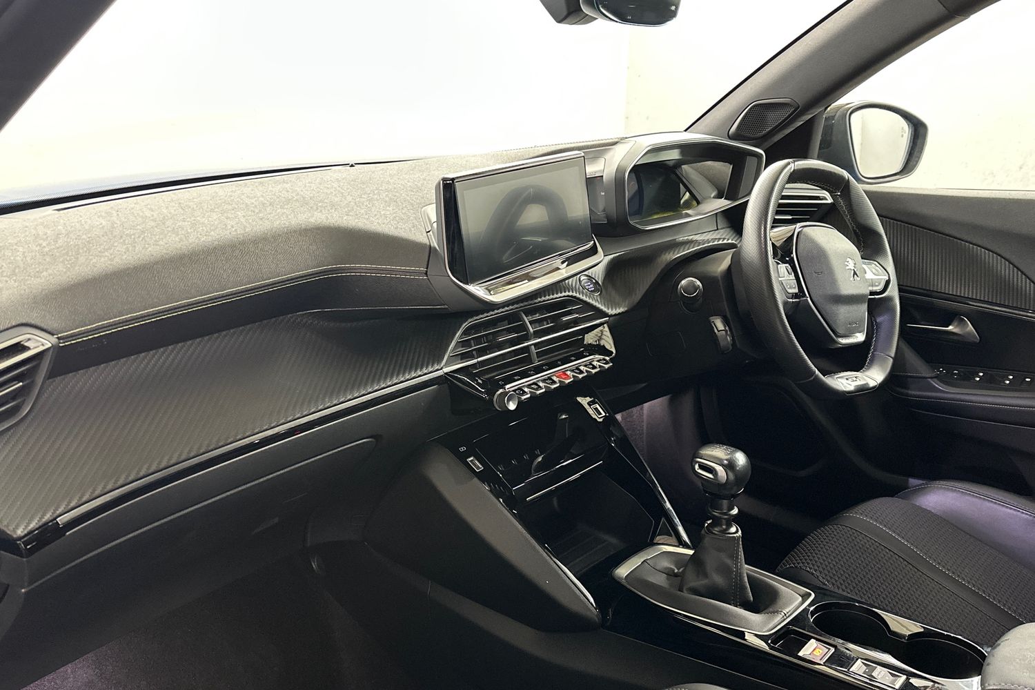 Used Peugeot 2008 2022 for sale - 76699161: Photo 12