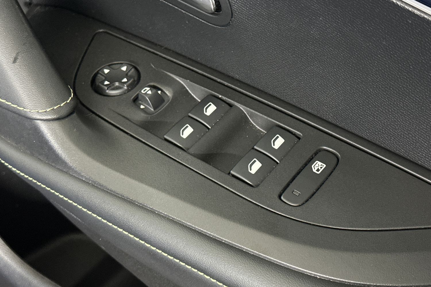 Used Peugeot 2008 2022 for sale - 76699161: Photo 18