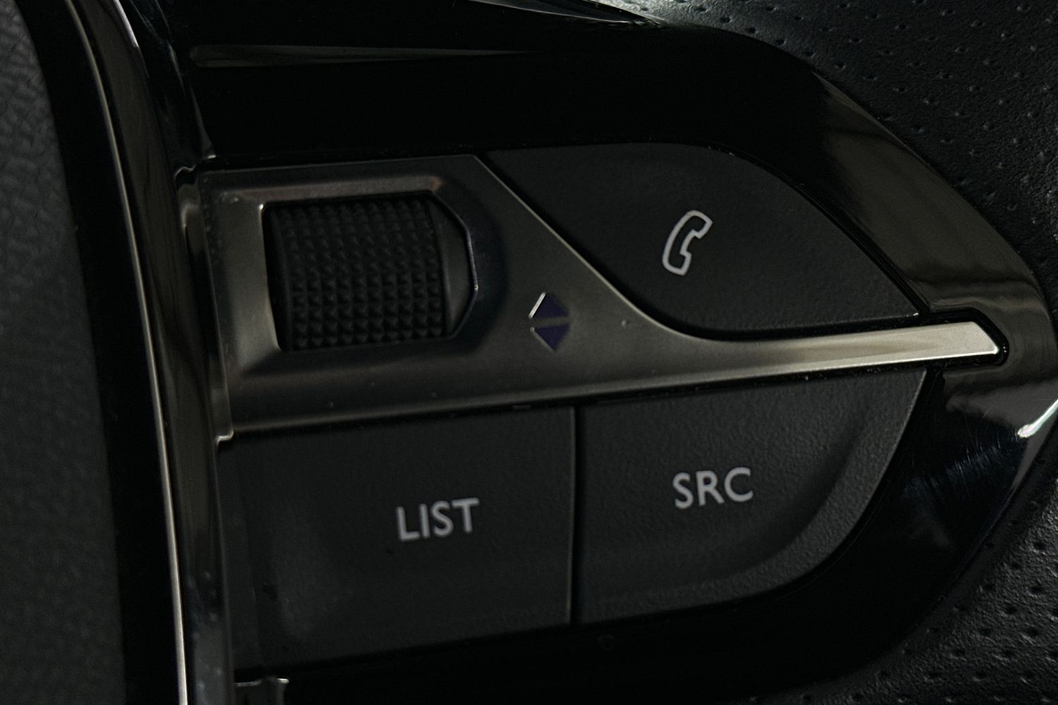 Used Peugeot 2008 2022 for sale - 76699161: Photo 20