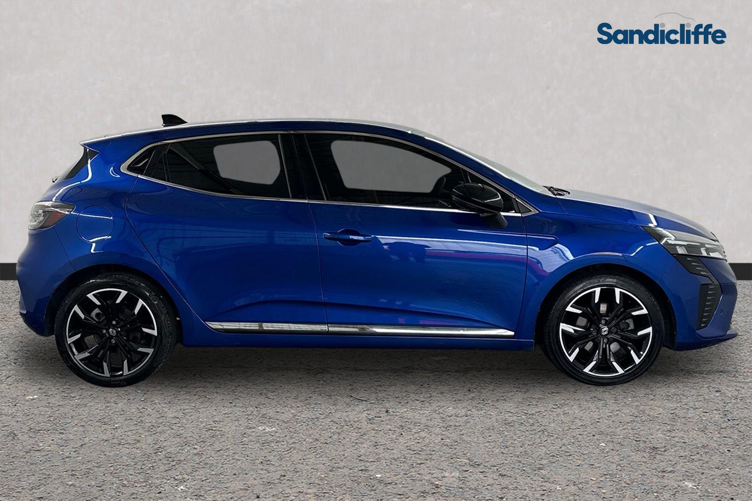 Used Renault Clio 2024 for sale - 76566208: Photo 3