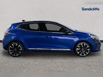 Used Renault Clio 2024 for sale - 76566208: Photo