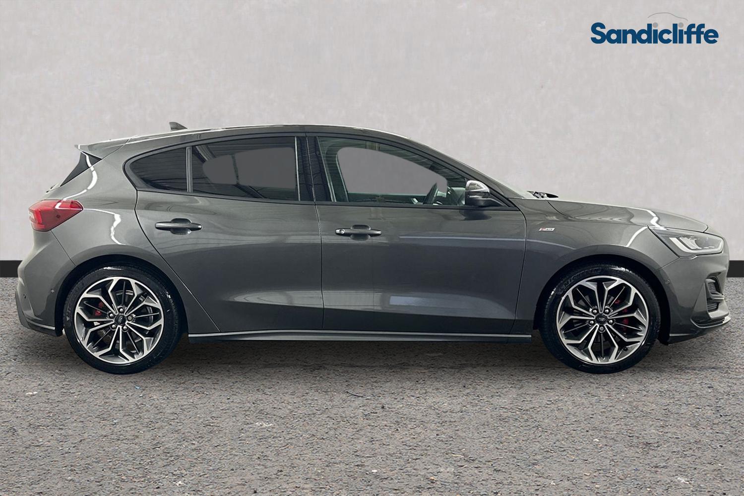 Used Ford Focus 2023 for sale - 76547604: Photo 3