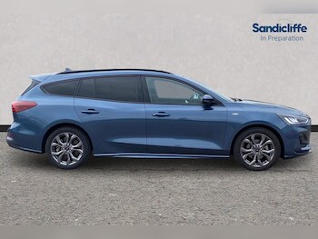 Used Ford Focus 2023 for sale - 78300645: Photo