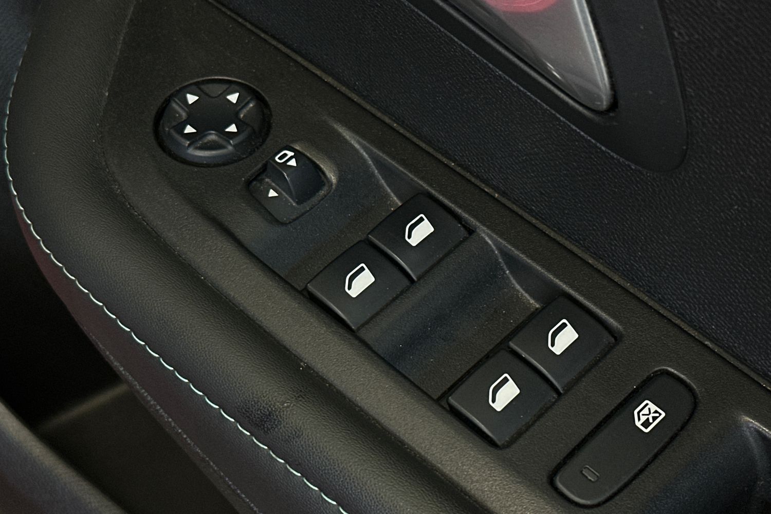 Used Peugeot 208 2021 for sale - 78079353: Photo 20