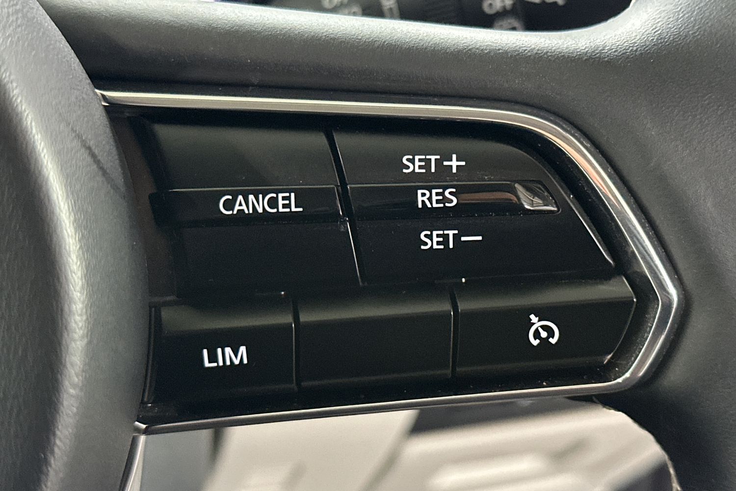 Used Mazda CX-60 2023 for sale - 76253604: Photo 29