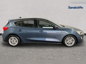 Used Ford Focus 2018 for sale - 76159408: Photo