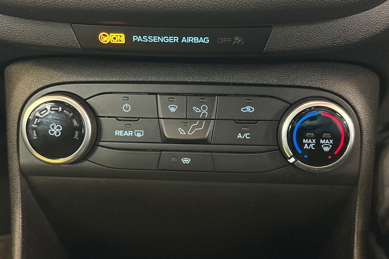 Used Ford Fiesta 2017 for sale - 77651082: Photo 30