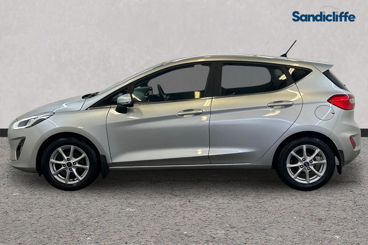 Used Ford Fiesta 2017 for sale - 77651082: Photo 8