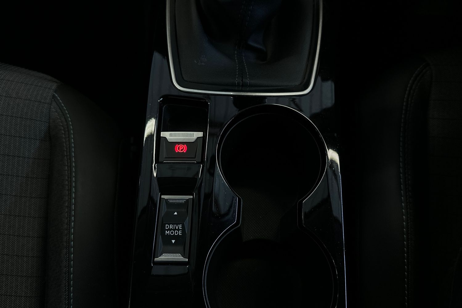 Used Peugeot 208 2021 for sale - 77118456: Photo 30