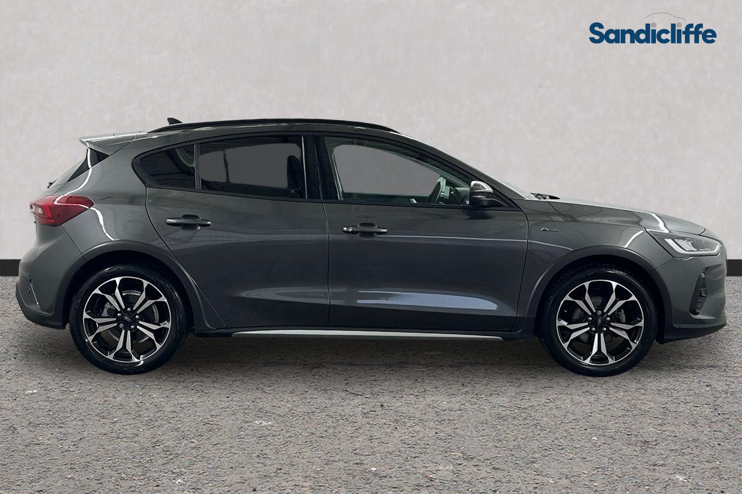 Used Ford Focus 2023 for sale - 76570887: Photo 3