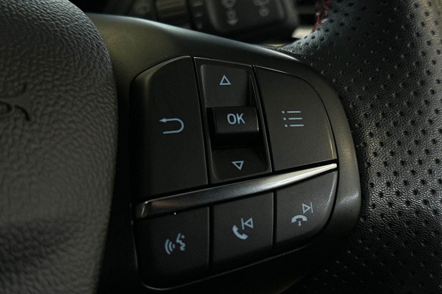 Used Ford Focus 2023 for sale - 77034267: Photo 21