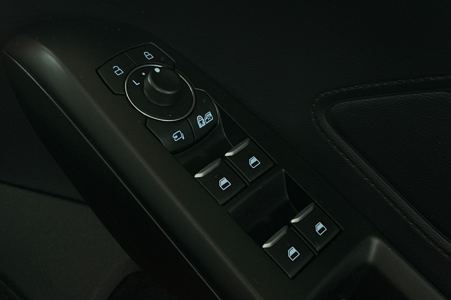 Used Ford Focus 2022 for sale - 76536538: Photo 19