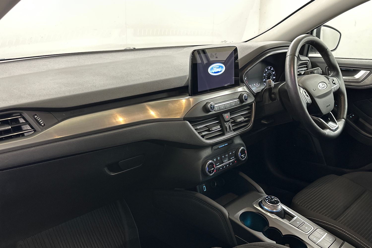 Used Ford Focus 2020 for sale - 76748877: Photo 12