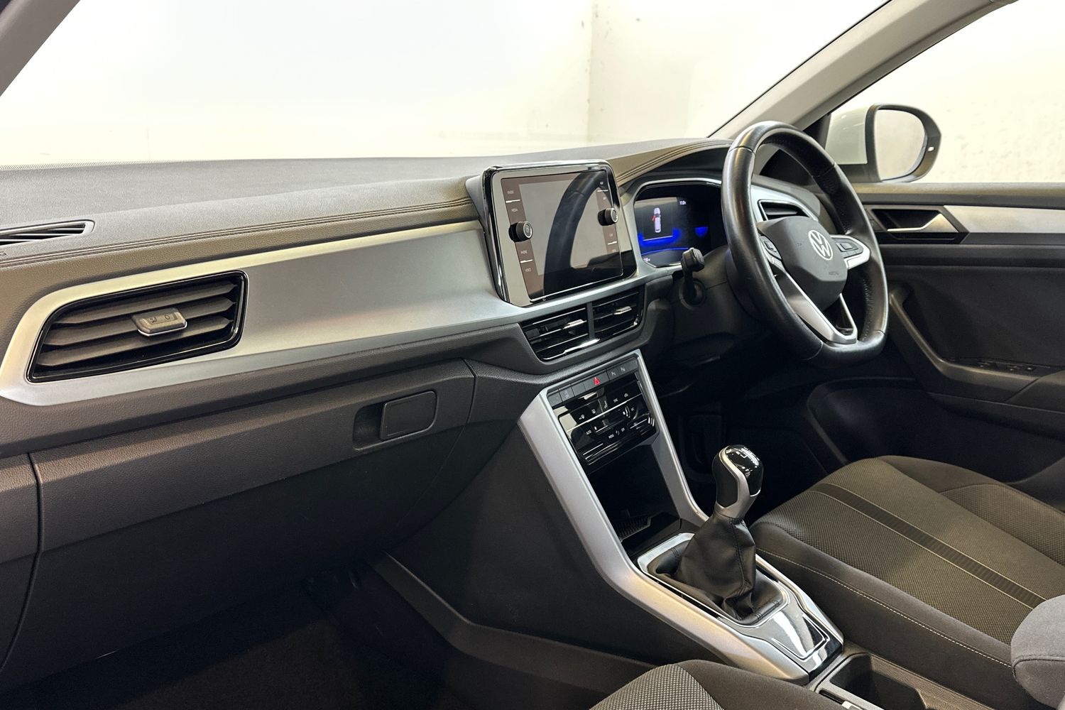 Used Volkswagen T-Roc 2022 for sale - 76859798: Photo 12